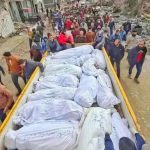 #Gaza 250 palestinesi uccisi in 36 ore. Dal 2 marzo non entra un sacco di farina, un farmaco, niente di niente. 57 bambini morti di fame (fonte OMS)